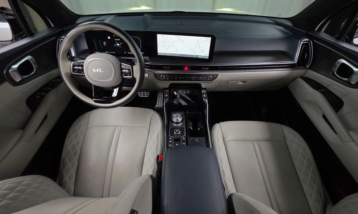 Kia Sorento — фото 9