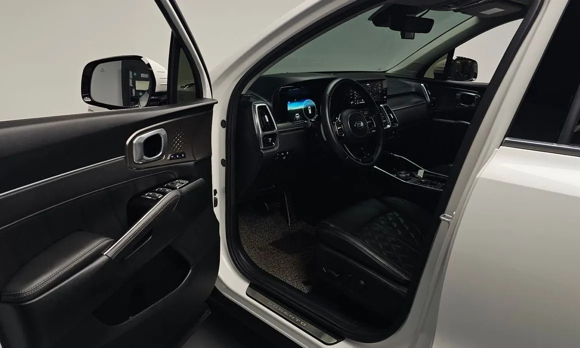 Kia Sorento — фото 9