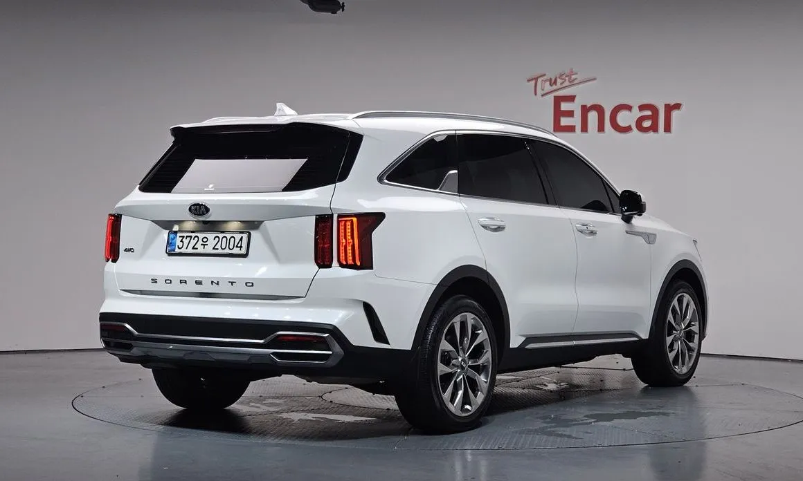 Kia Sorento — фото 10