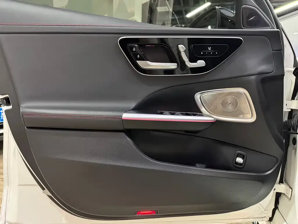 Mercedes-Benz C-Class AMG 2024 из CN, фото 3