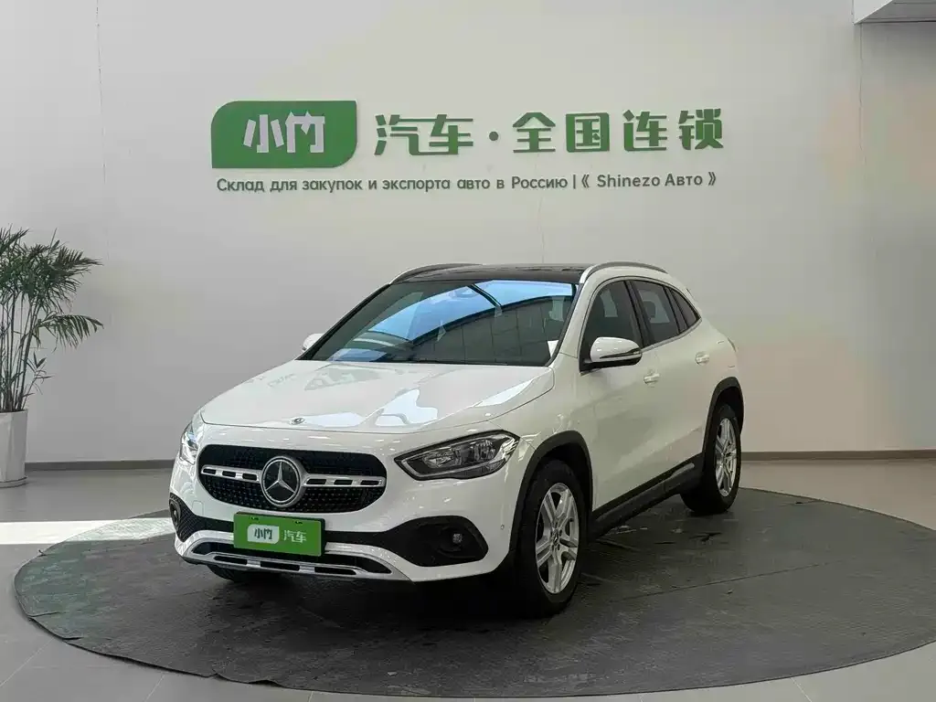 Mercedes-Benz GLA — фото 1