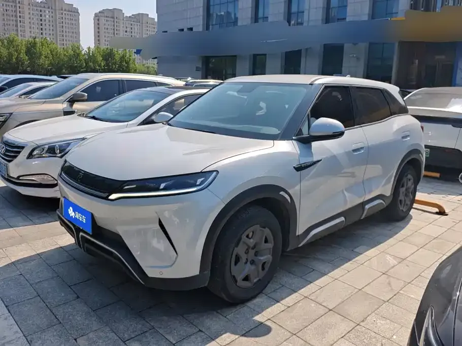 BYD Yuan UP