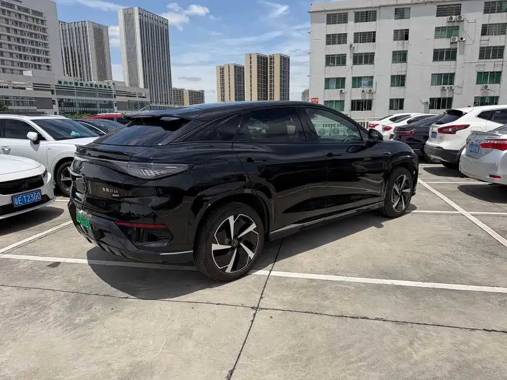 BYD Seal 07 EV — фото 10