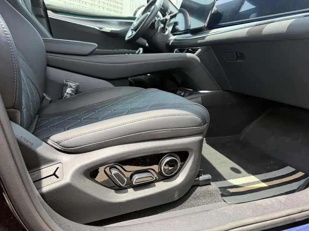 BYD Seal 07 EV — фото 2