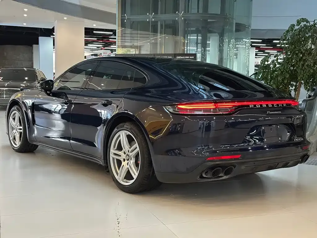 Porsche Panamera — фото 9