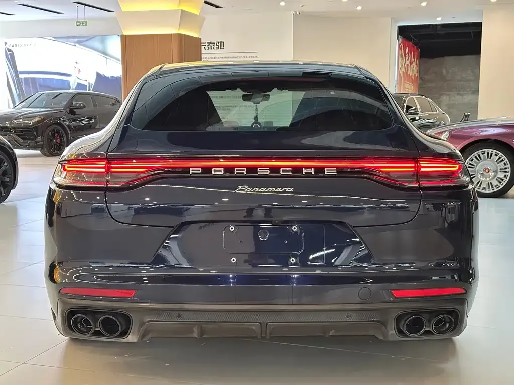 Porsche Panamera — фото 10