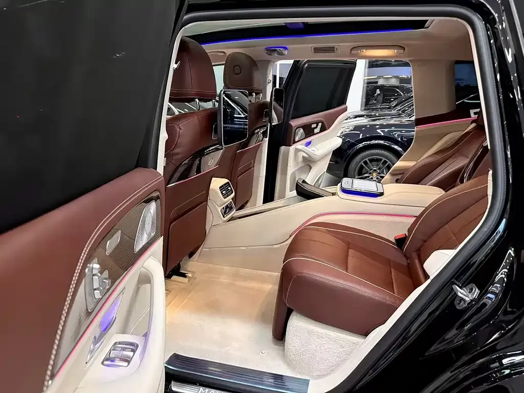 Mercedes-Benz GLS — фото 3