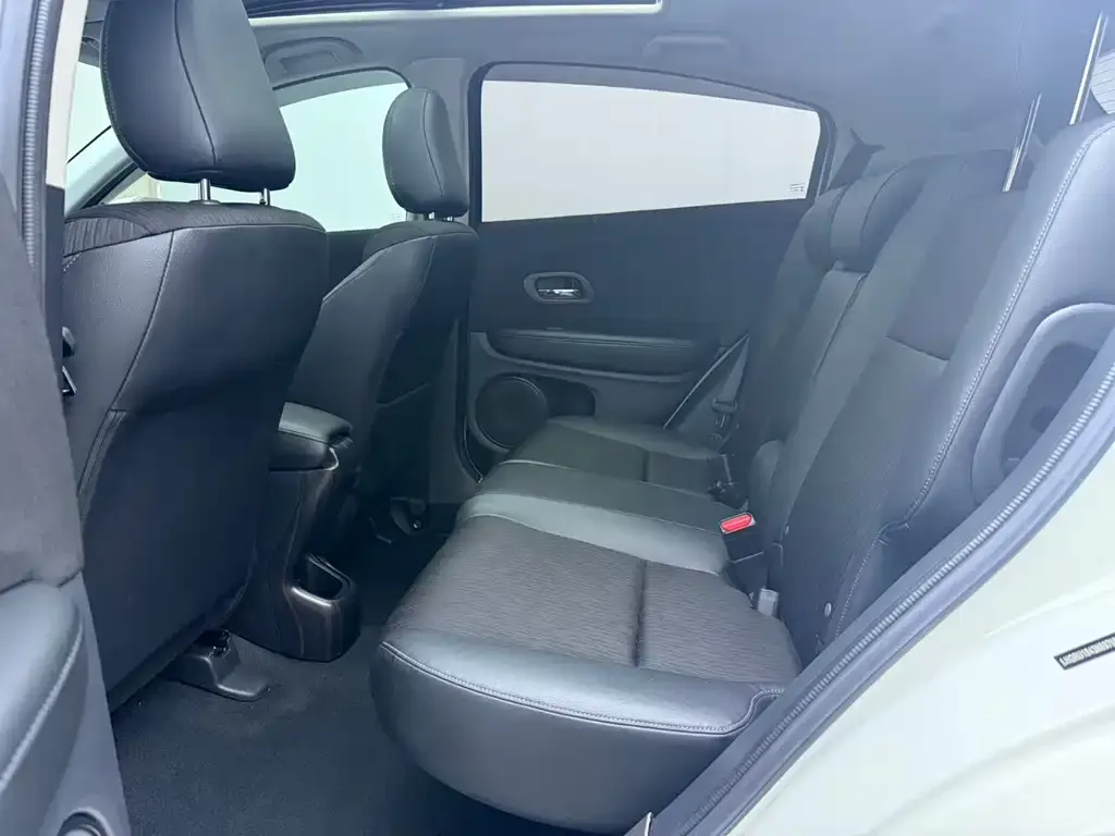 Honda Vezel 2022 из CN, фото 4