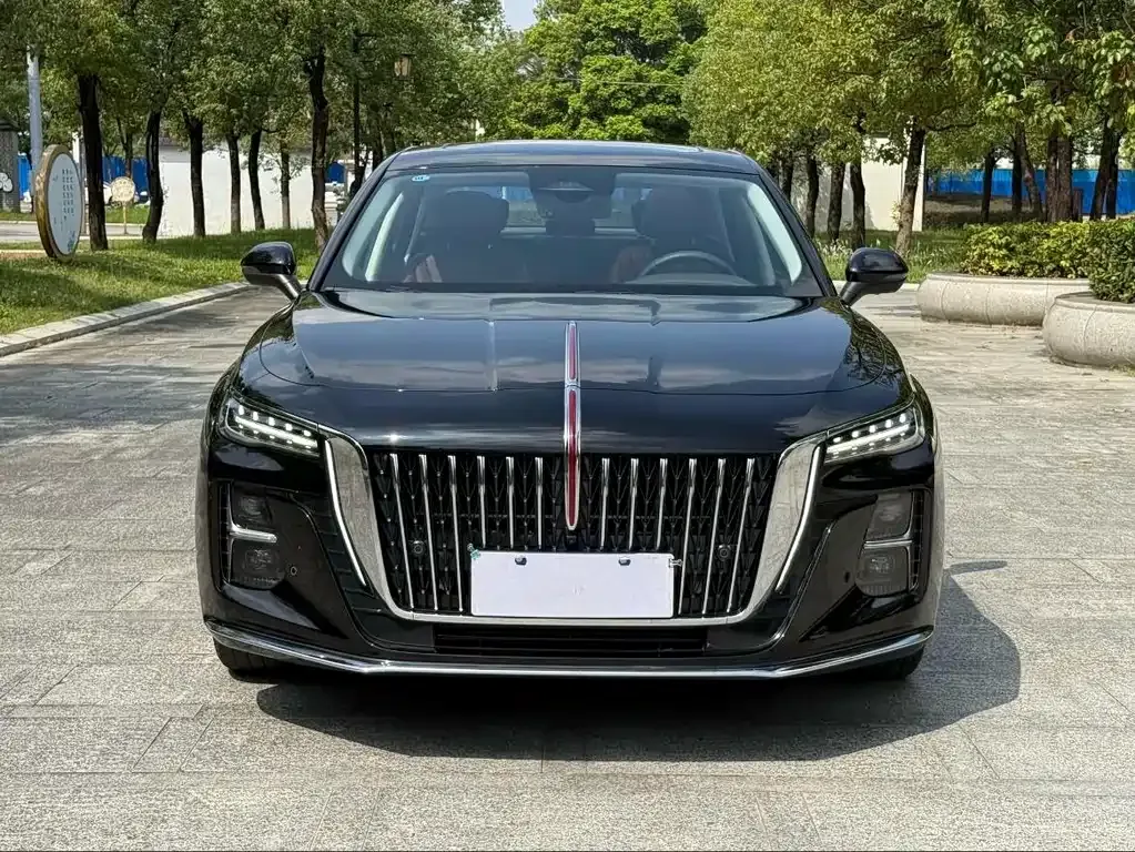Hongqi H5 — фото 4