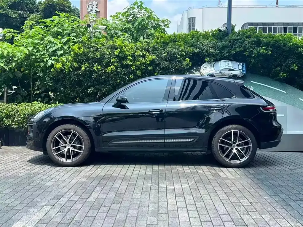 Porsche Macan — фото 7