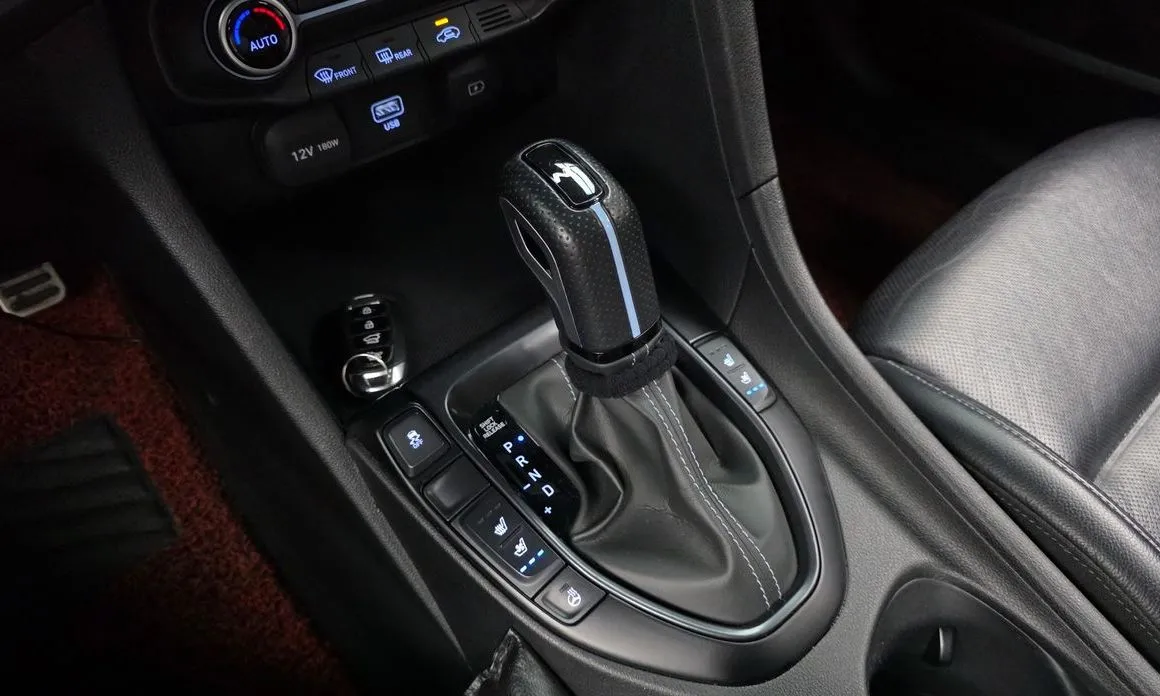 Hyundai Veloster 2021 из KR, фото 10