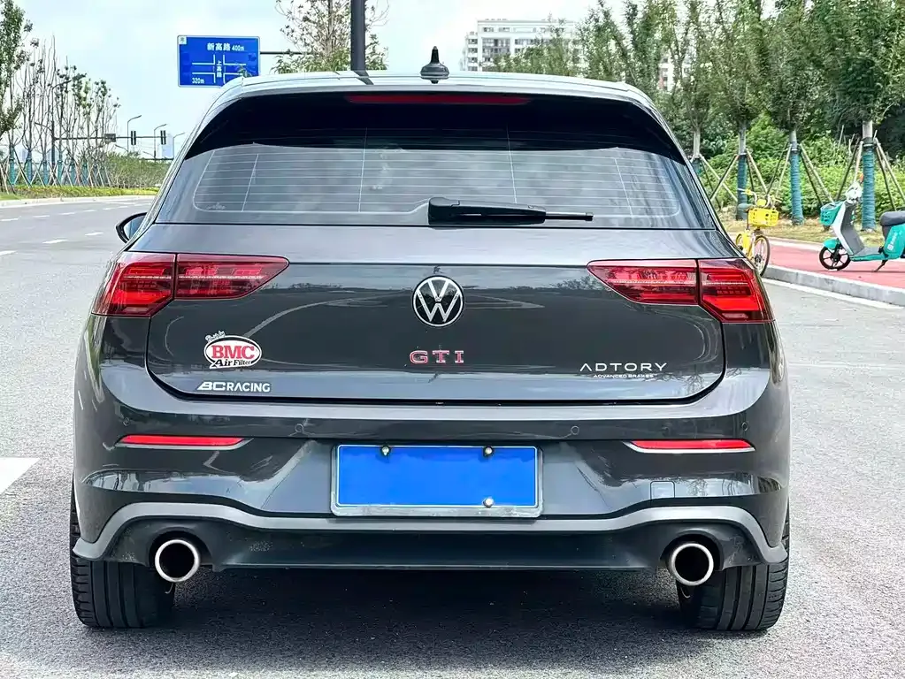 Volkswagen Golf GTI — фото 2