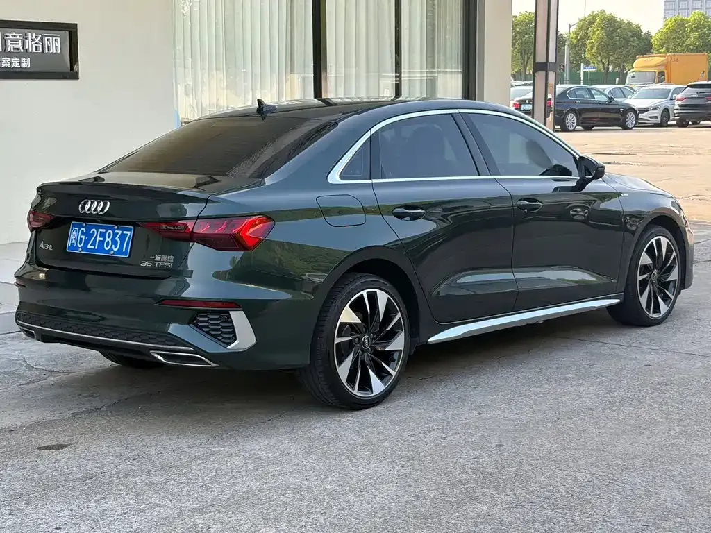Audi A3 — фото 9