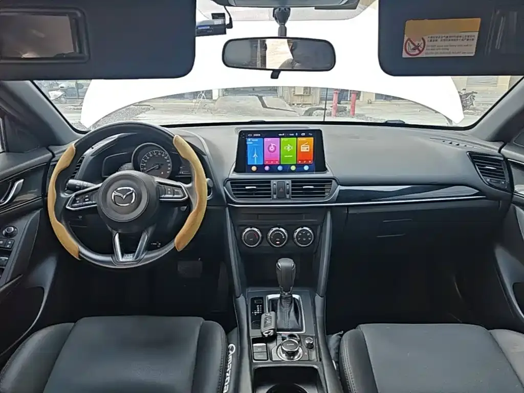Mazda CX-4 — фото 3