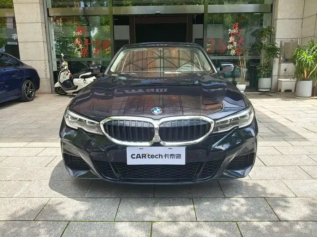 BMW 3 Series — фото 1
