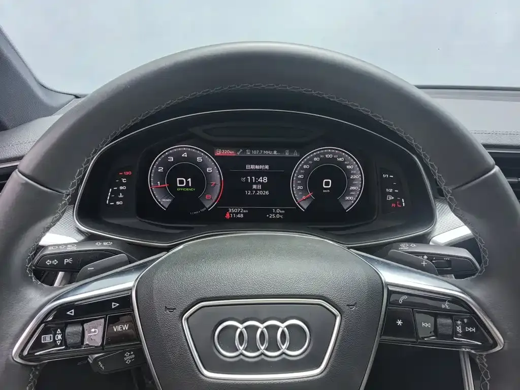 Audi A6L — фото 9