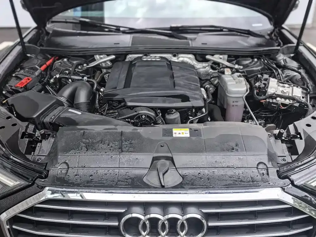 Audi A6L — фото 6