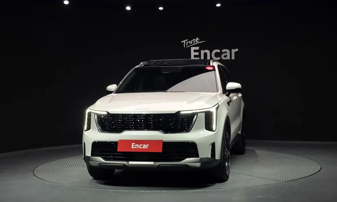 Kia Sorento — фото 5