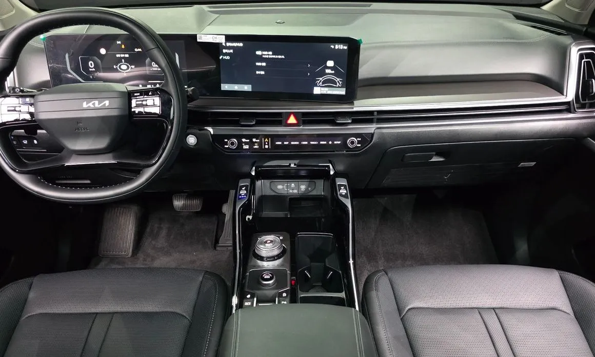 Kia Sorento — фото 6
