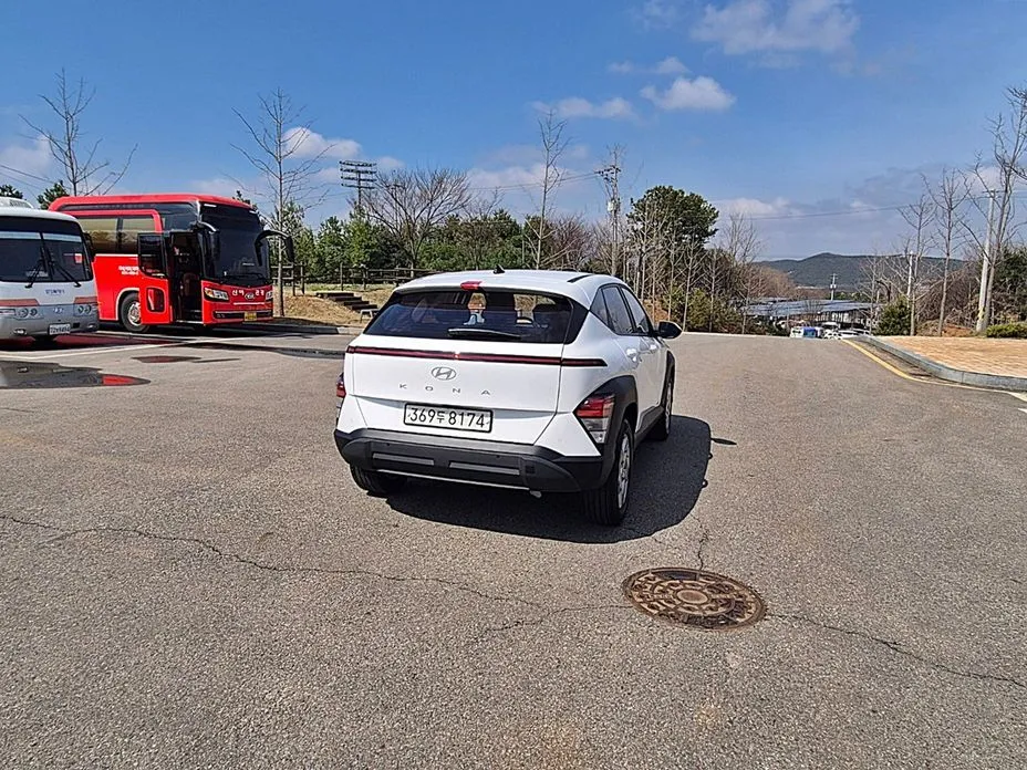 Hyundai Kona 2023 из KR, фото 8