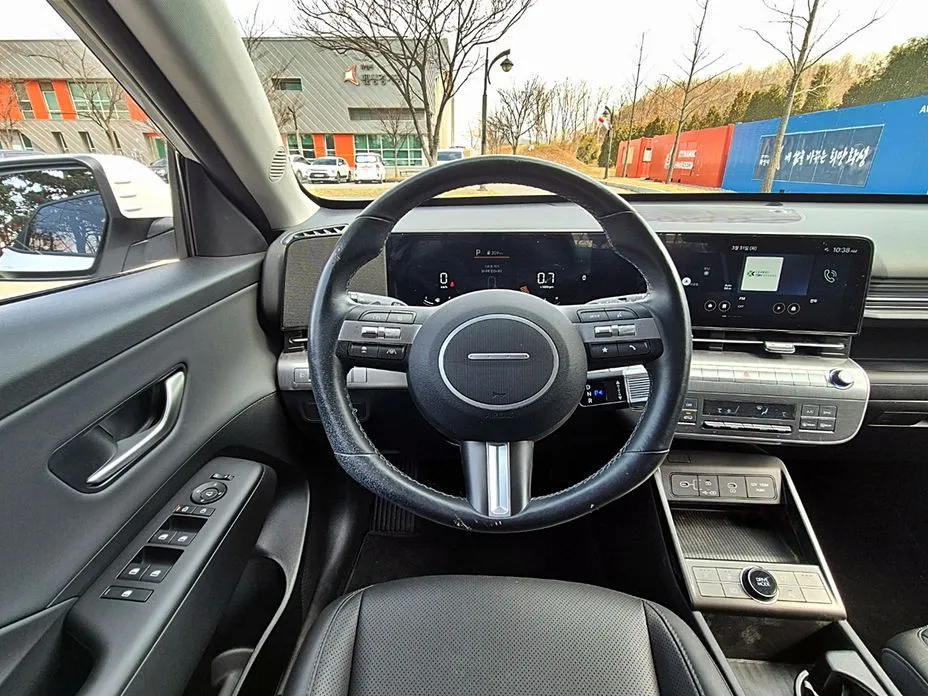 Hyundai Kona 2023 из KR, фото 4