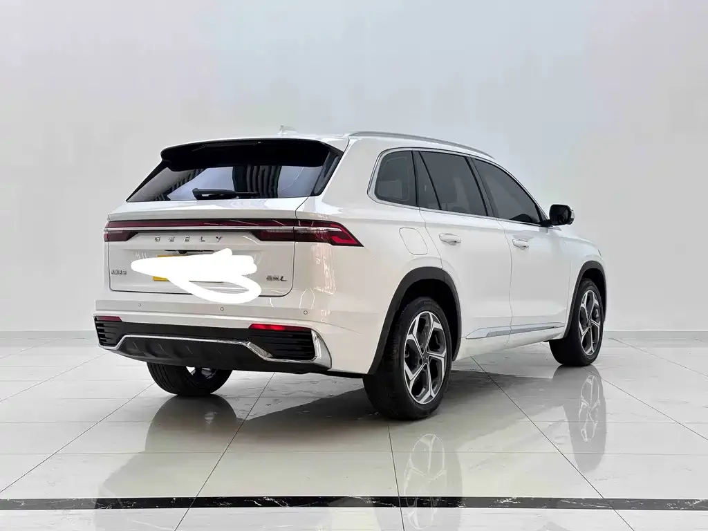 Geely Xingyue L — фото 2