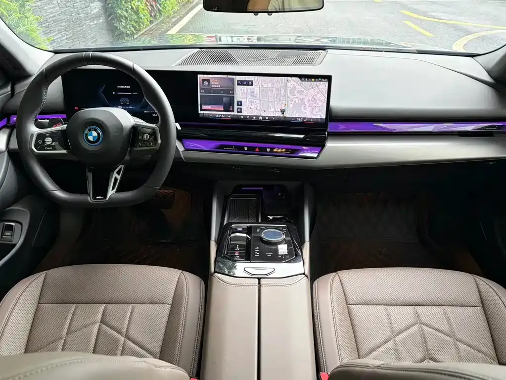 BMW i5 — фото 2