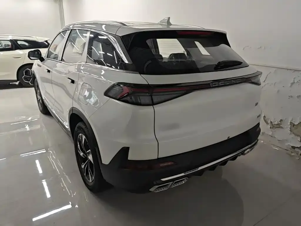 BAIC X7 — фото 5