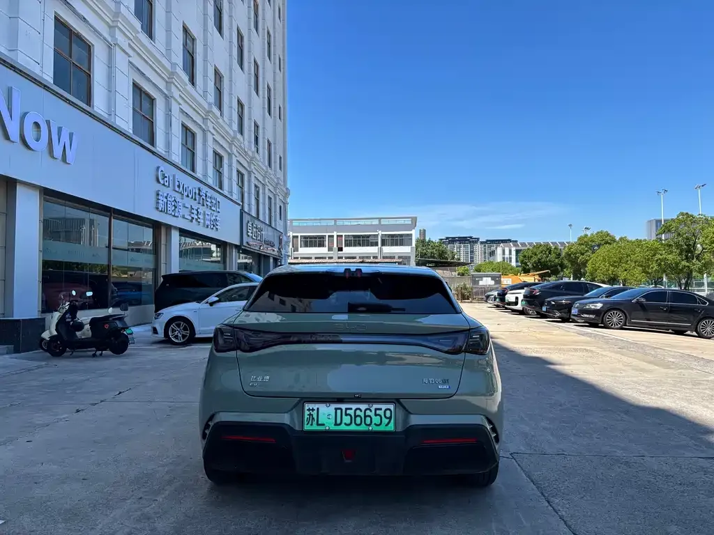 BYD Seal 06GT — фото 8