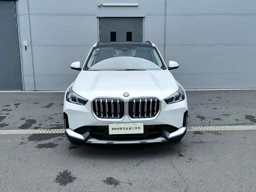 BMW X1 — фото 10