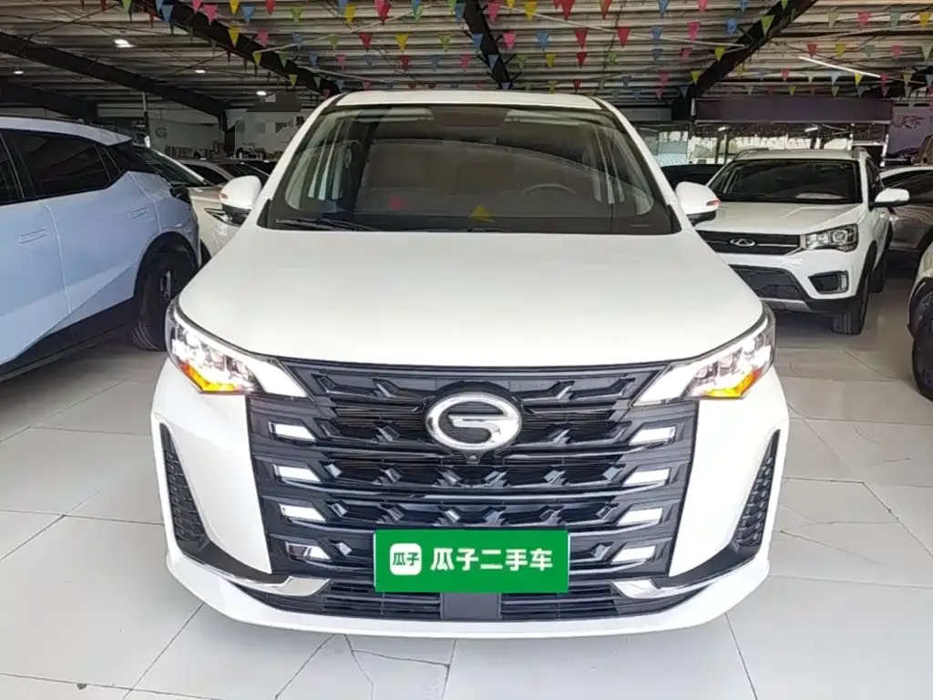 GAC Motor Trumpchi M6 — фото 10