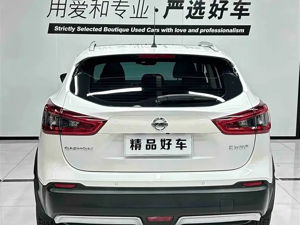 Nissan Qashqai — фото 4