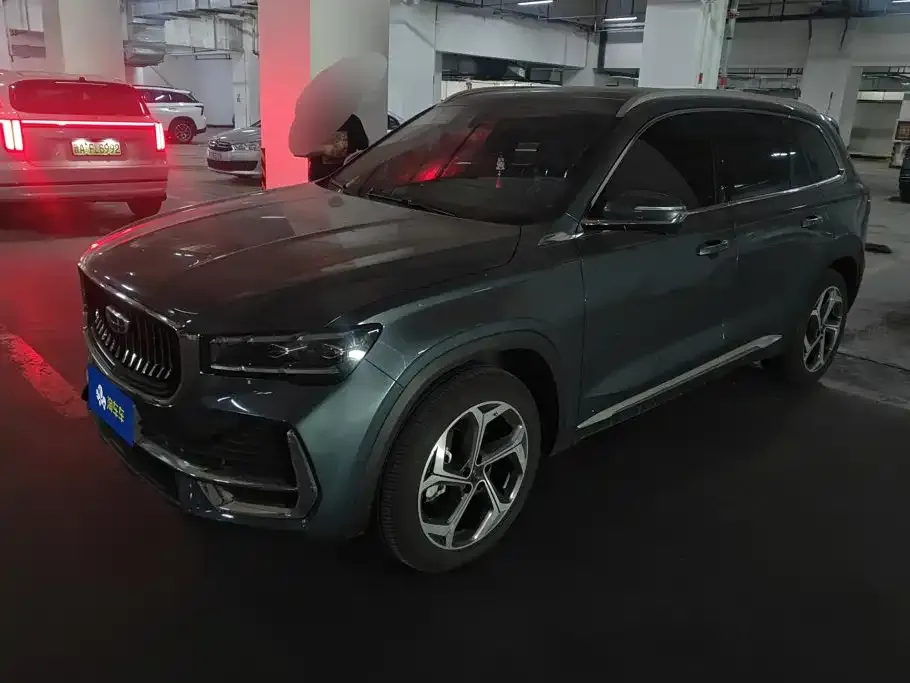 Geely Xingyue L — фото 1