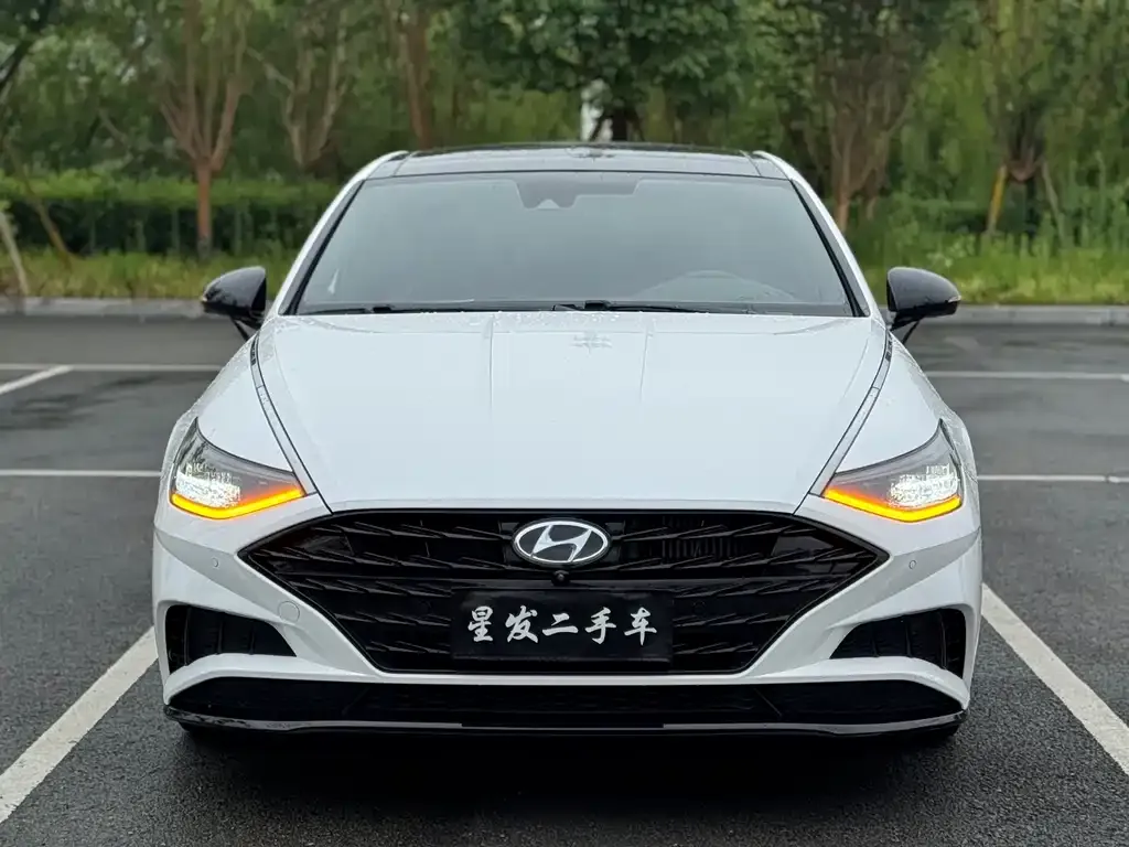 Hyundai Sonata — фото 2