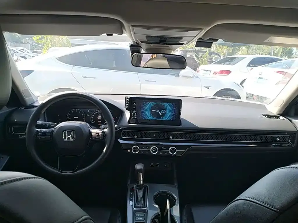 Honda Civic — фото 7