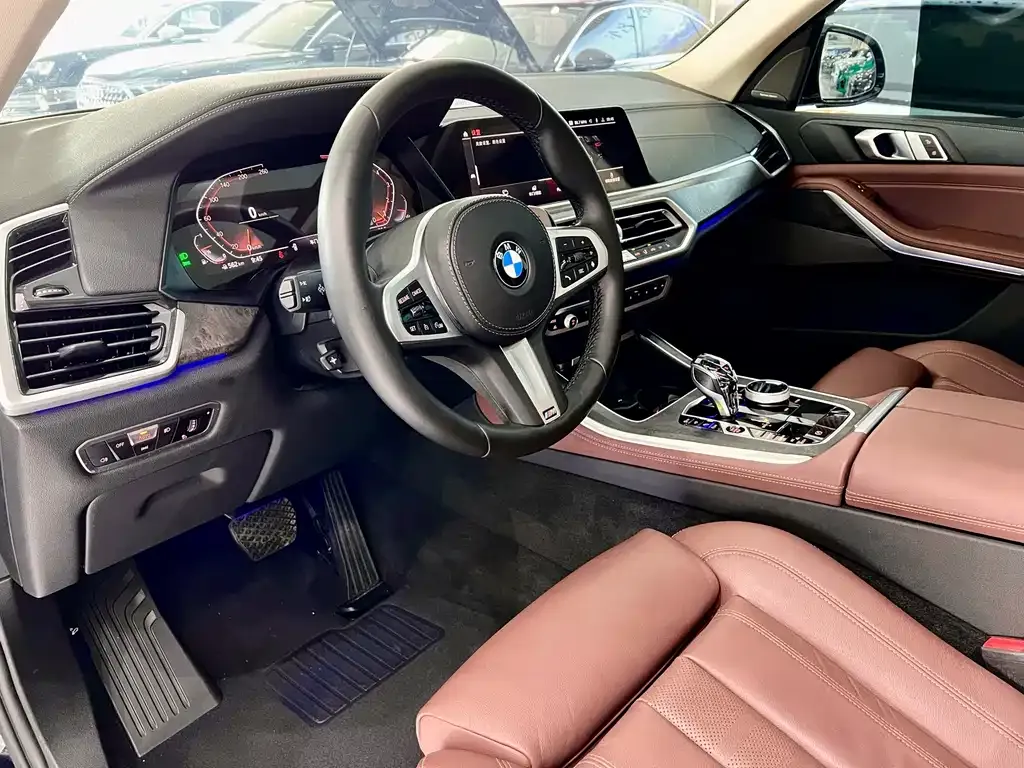 BMW X5 (Import) — фото 6
