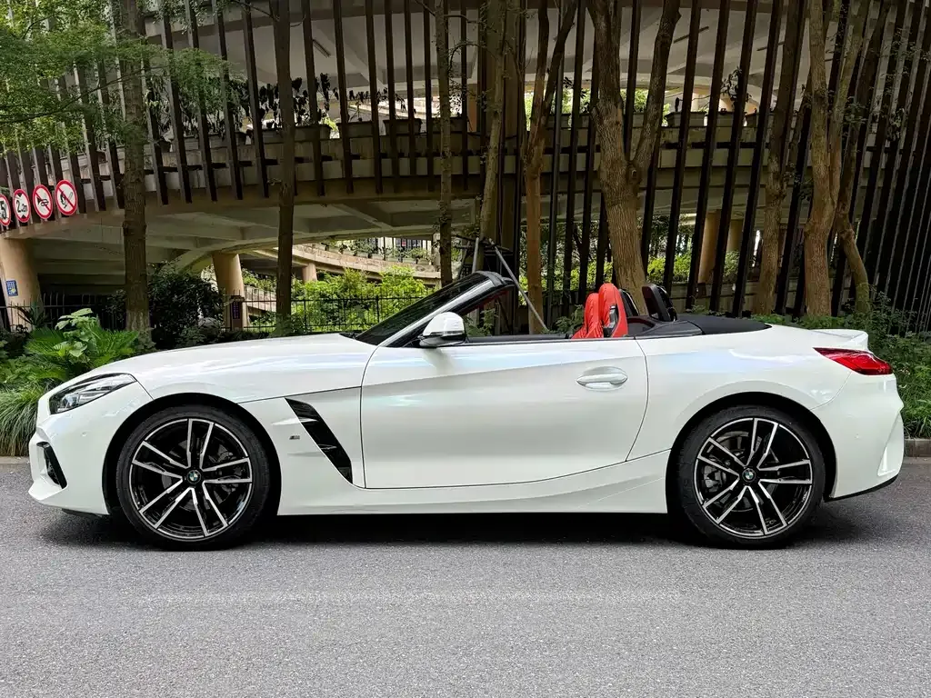 BMW Z4 — фото 6