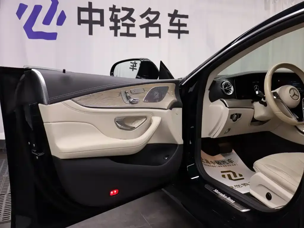 Mercedes-Benz CLS — фото 4