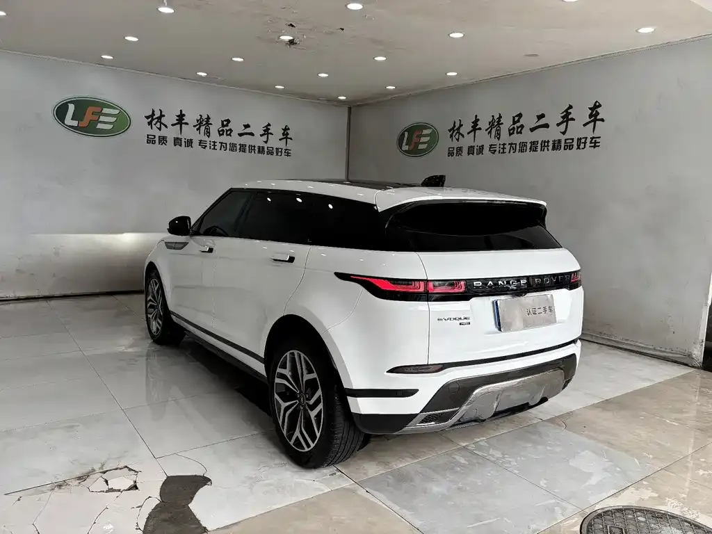 Land Rover Evoque — фото 6