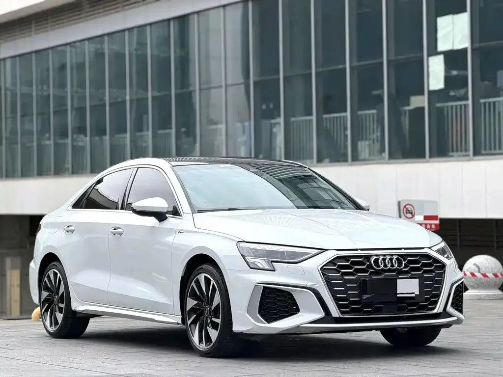 Audi A3 2024 из CN, фото 9