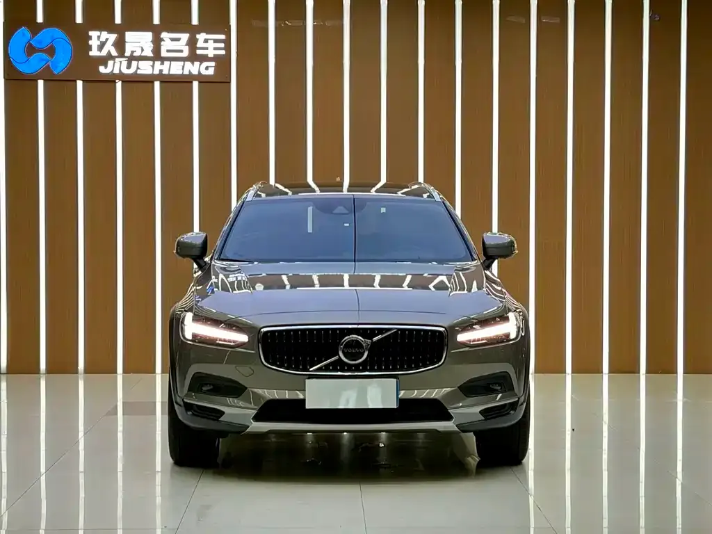 Volvo V90 — фото 2