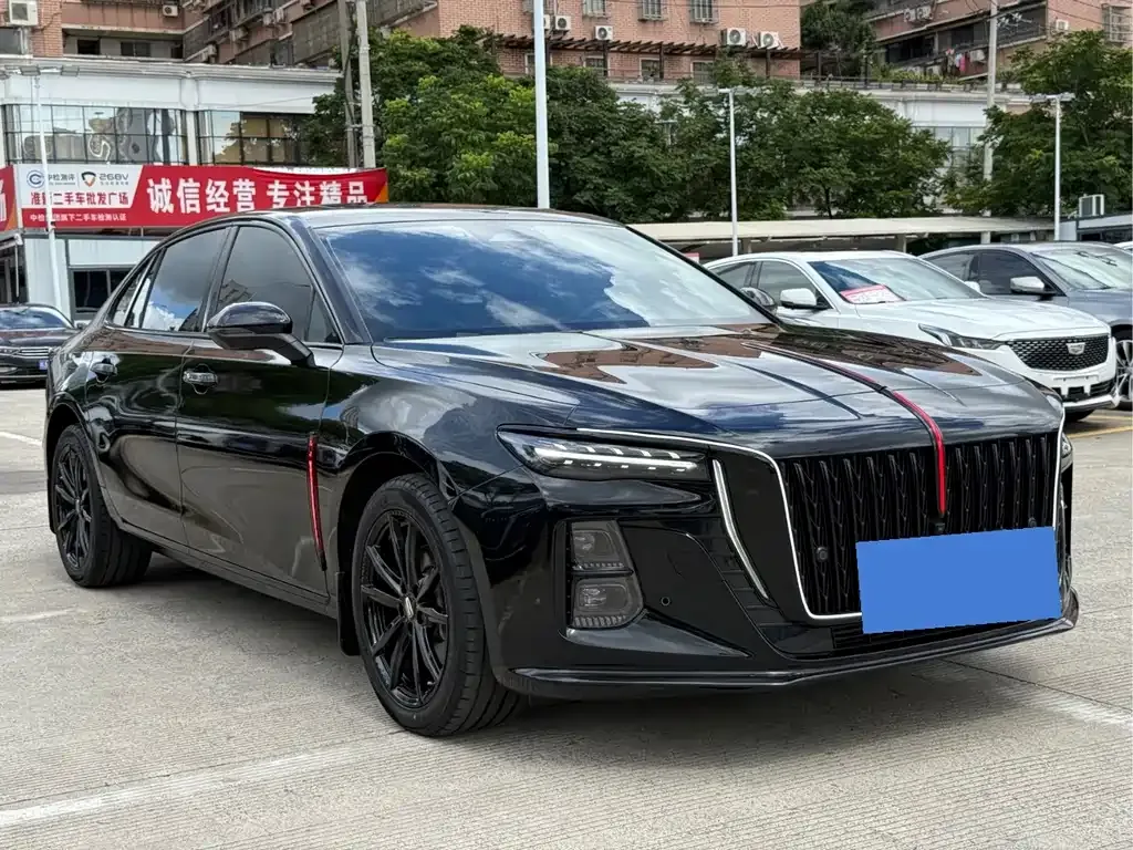 Hongqi H5 — фото 9