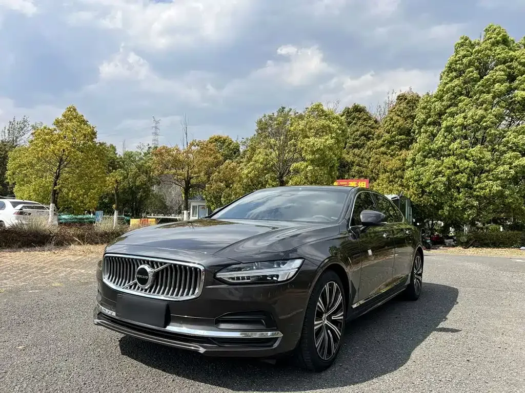 Volvo S90 — фото 9