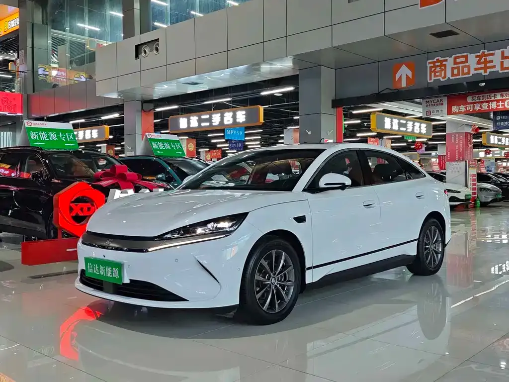 BYD Qin L — фото 1