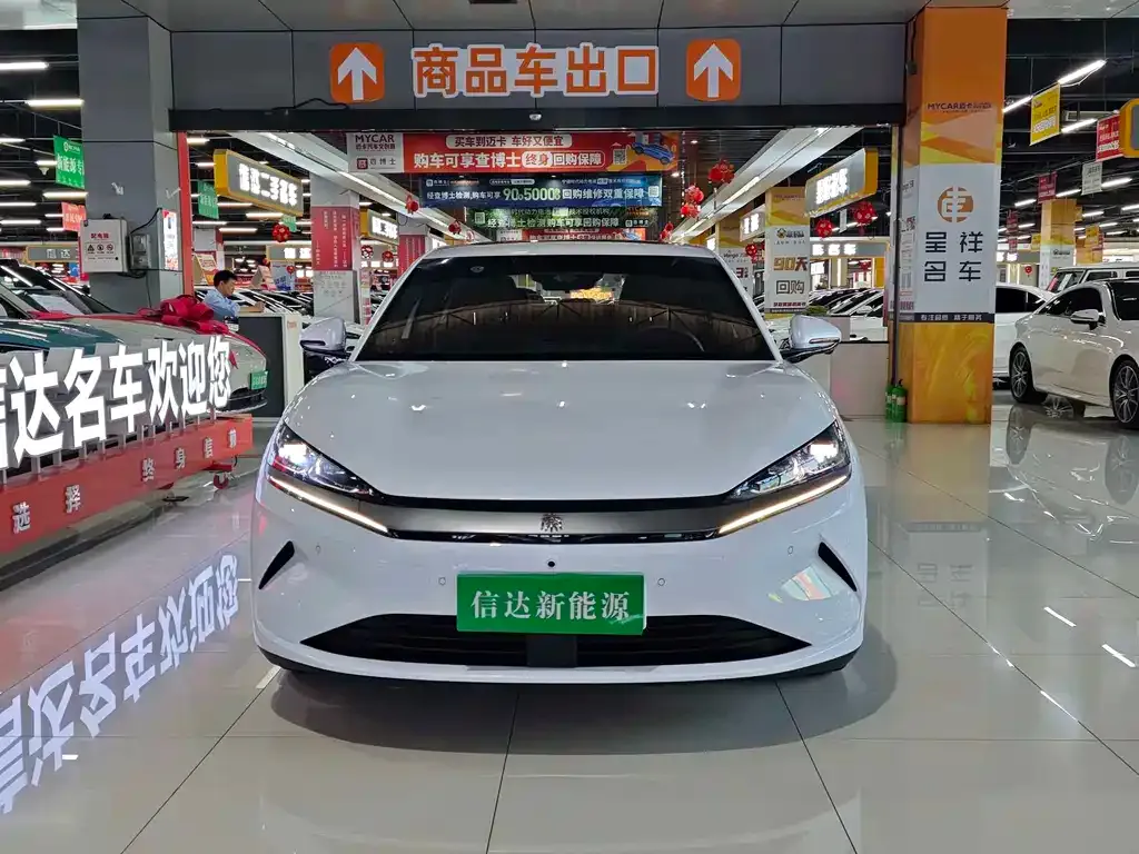 BYD Qin L — фото 10