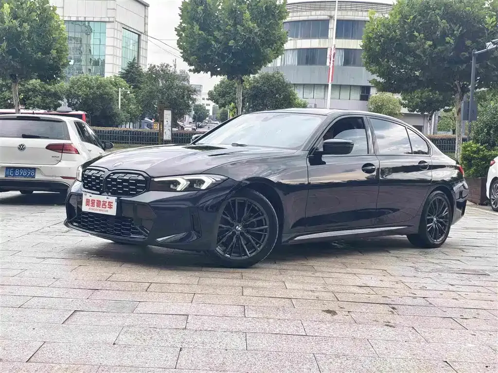 BMW 3 Series — фото 1
