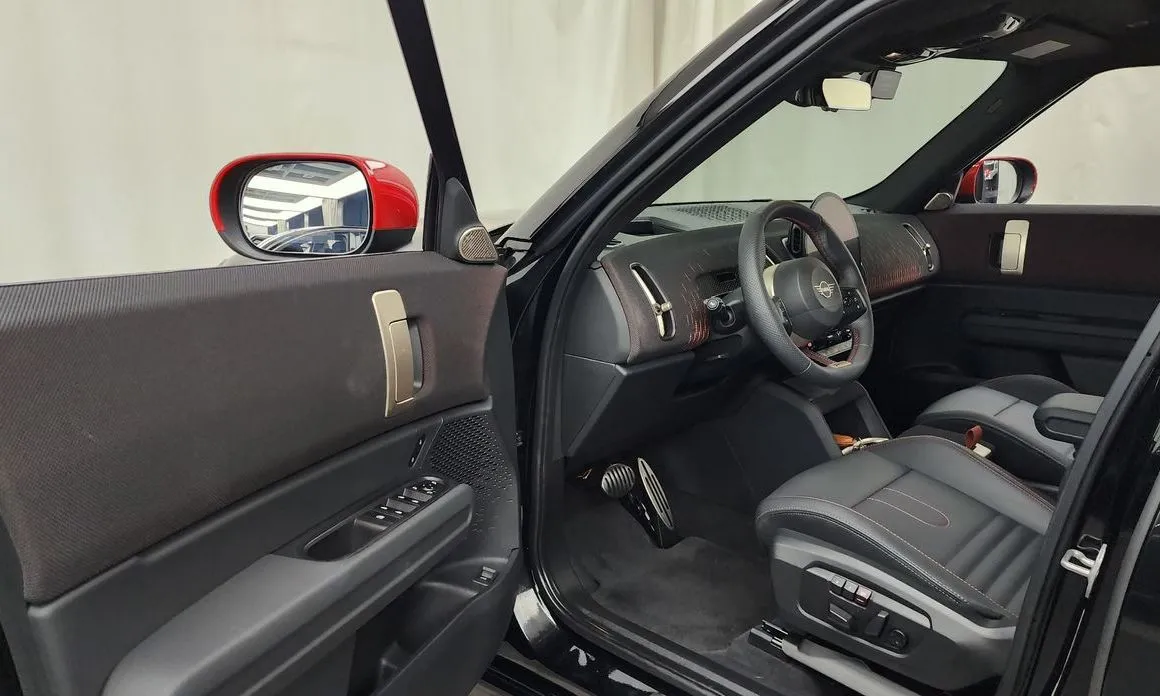 Mini Countryman 2024 из KR, фото 8