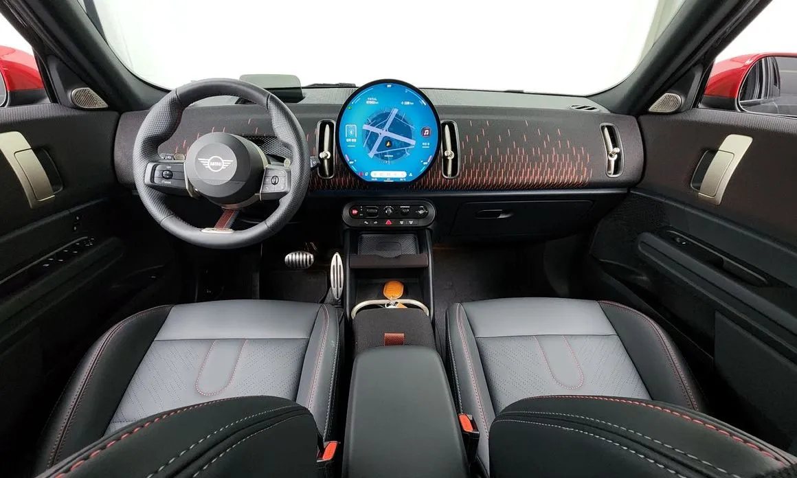 Mini Countryman 2024 из KR, фото 7
