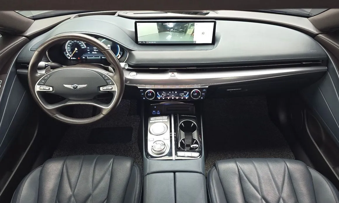 Genesis G80 — фото 9