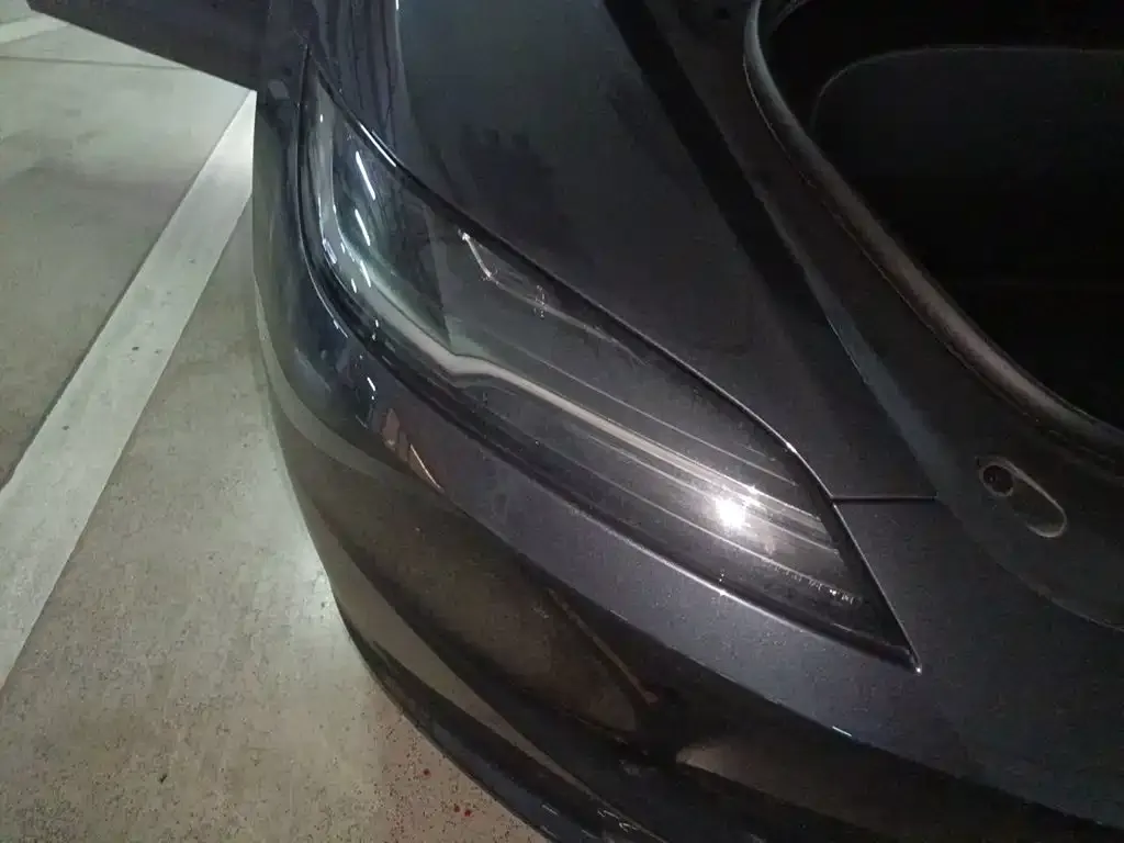 Tesla Model 3 — фото 4
